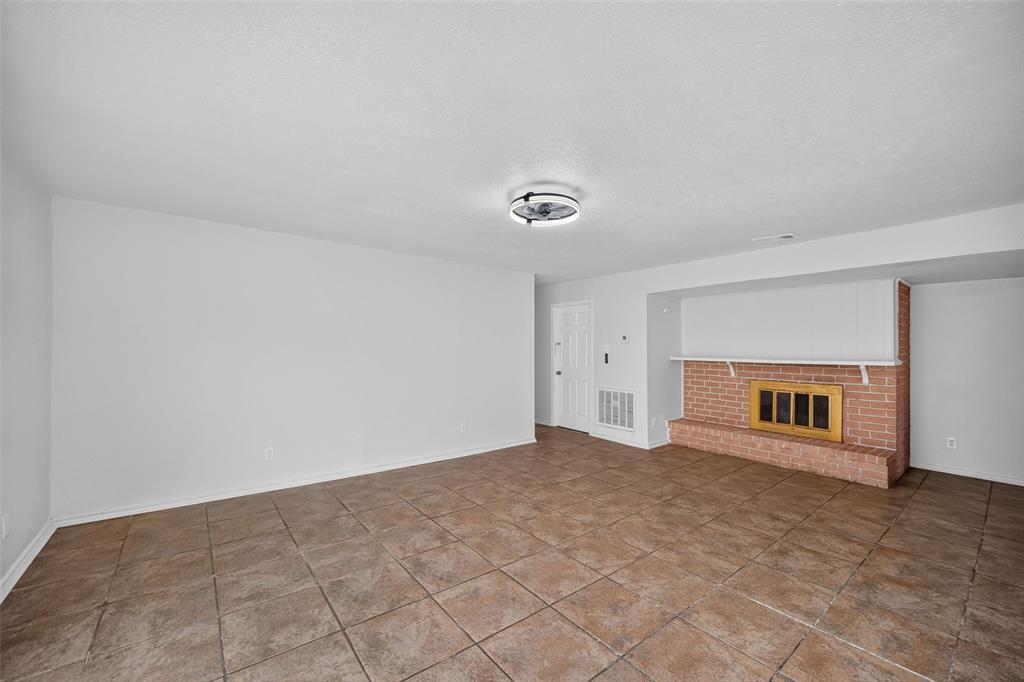 3205 Galaxie Drive - Photo 4