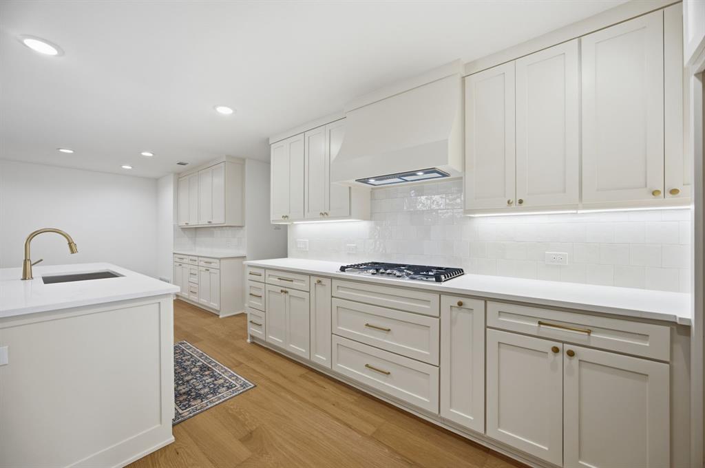 6978 Pemberton Drive - Photo 11