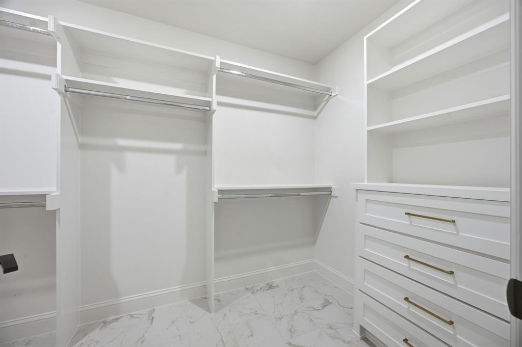 6978 Pemberton Drive - Photo 23