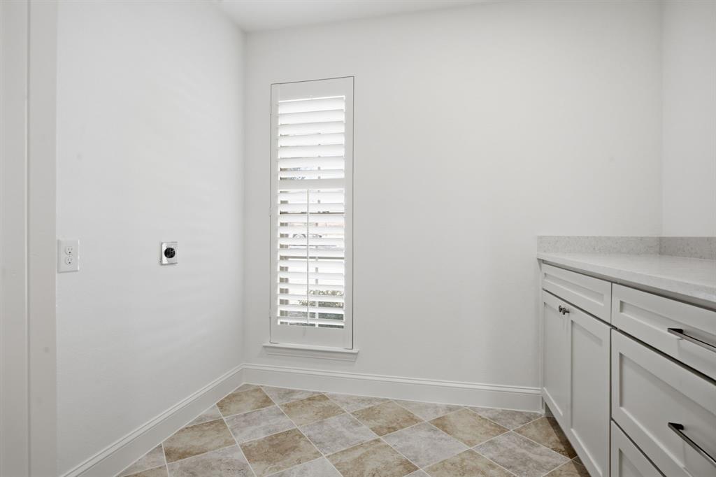 6978 Pemberton Drive - Photo 30
