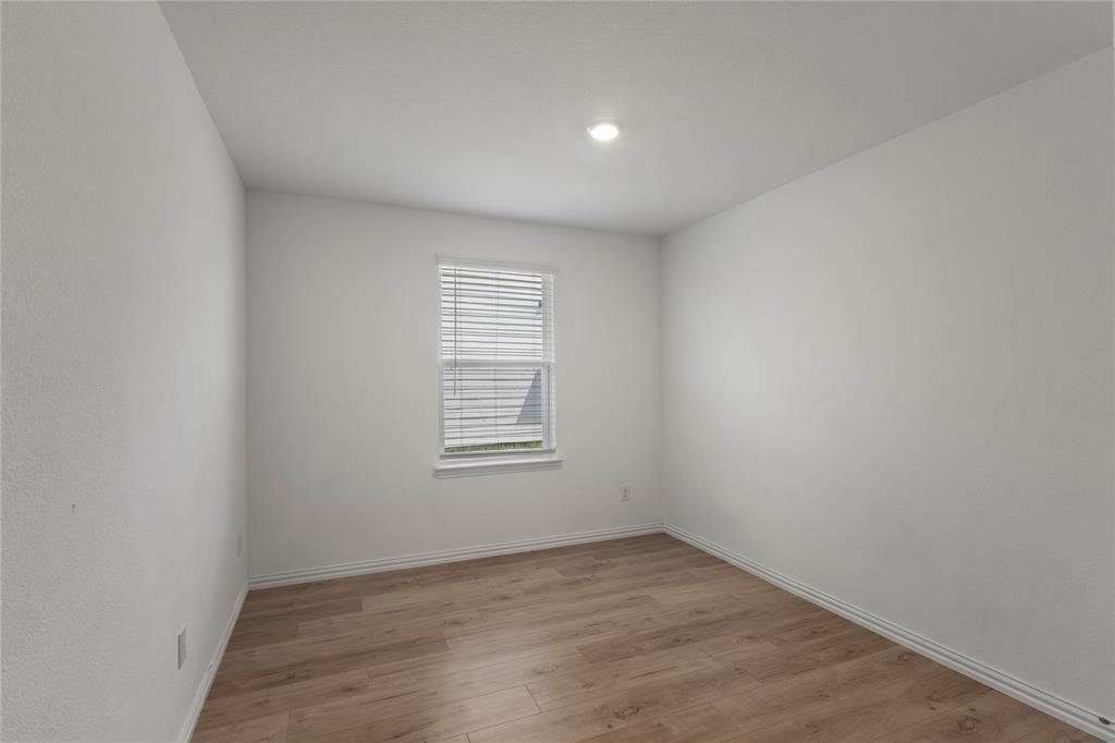 1305 Panela Road - Photo 11