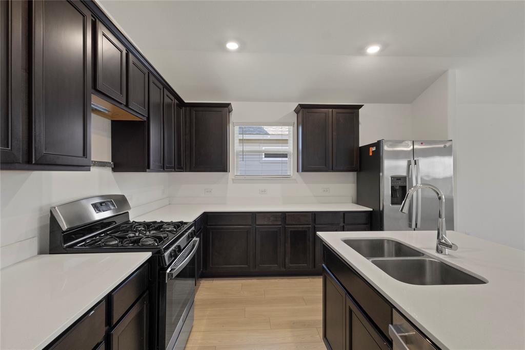 1305 Panela Road - Photo 3