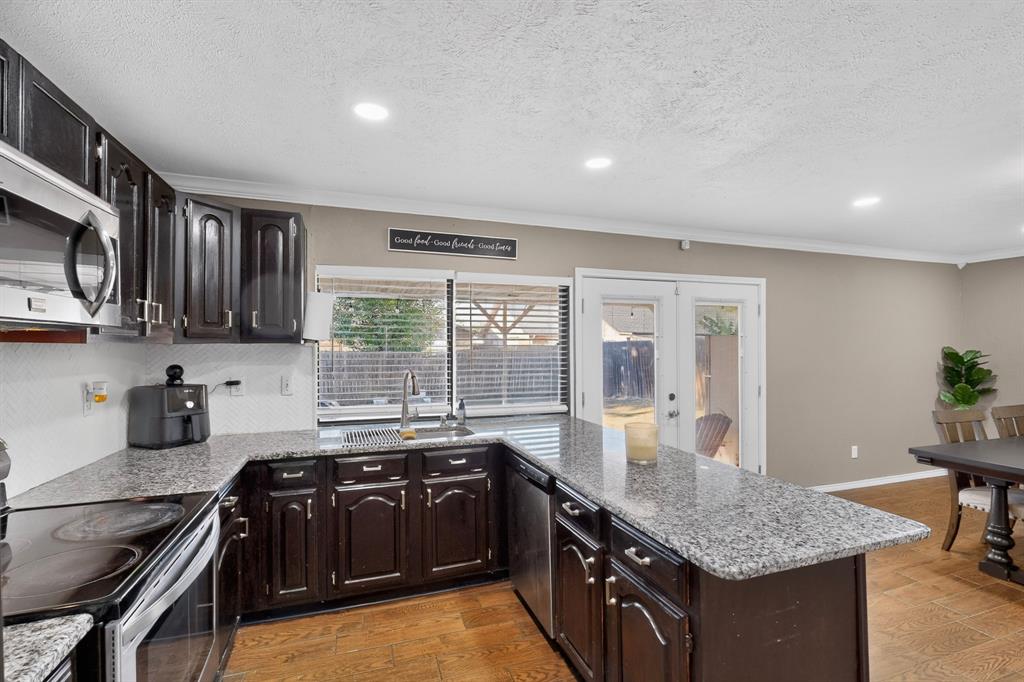 7708 Four Winds Drive - Photo 10