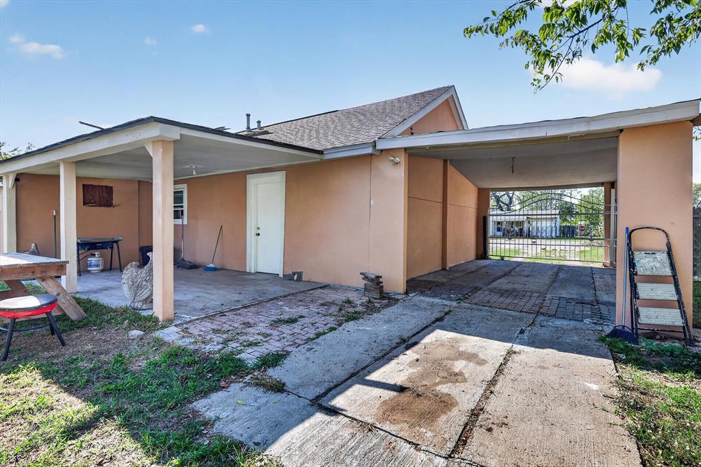 2612 Dinah Drive - Photo 15