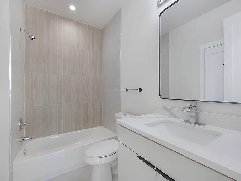 1122 Muncie Avenue - Photo 11