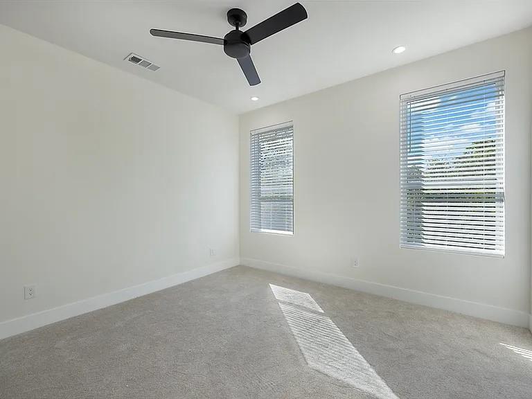 1122 Muncie Avenue - Photo 4