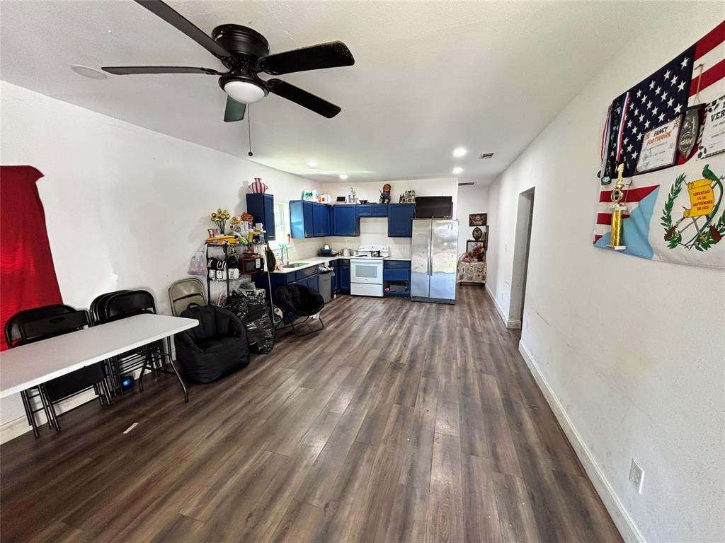 2917 Lenway Street - Photo 5