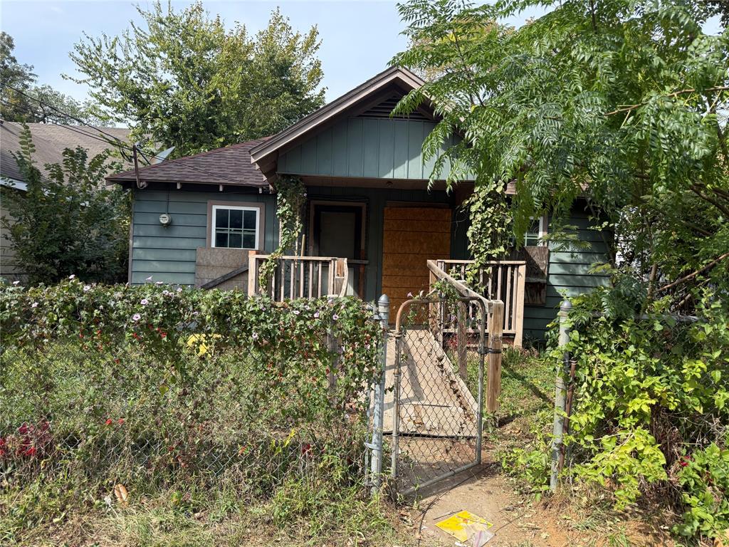 2343 Macon Street - Photo 1