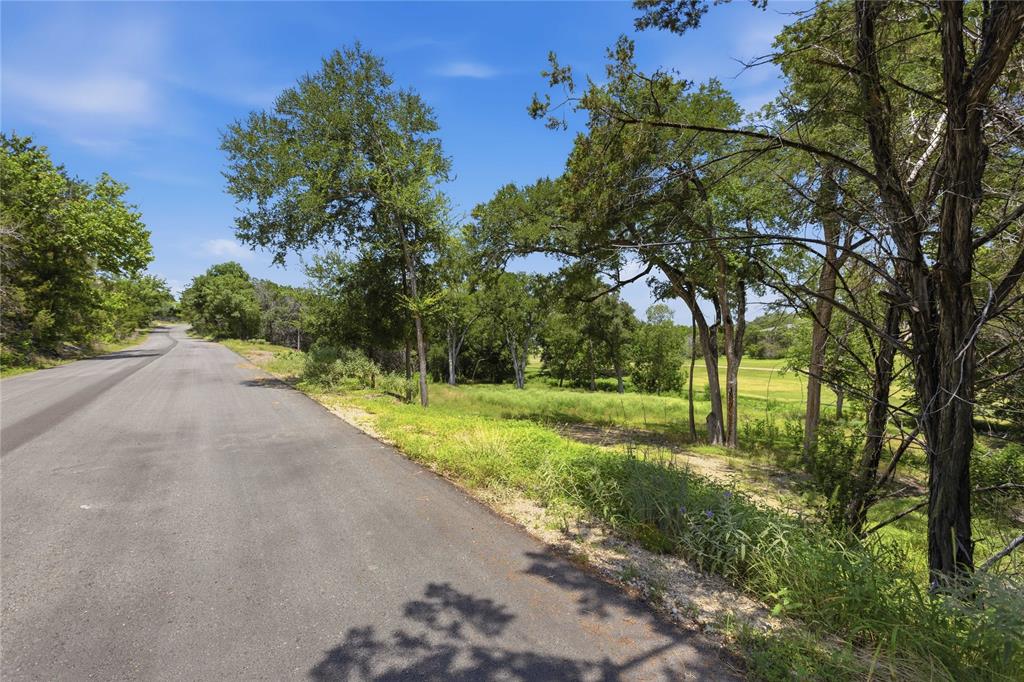 21006 Stone Cliff Drive - Photo 22