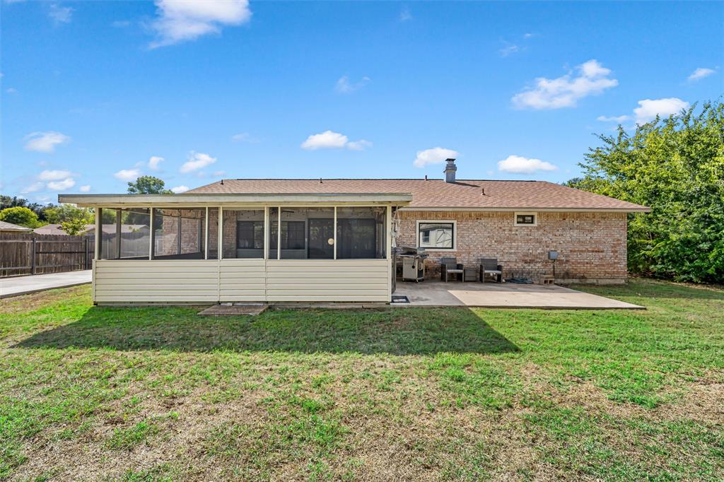2110 Carnation Lane - Photo 23