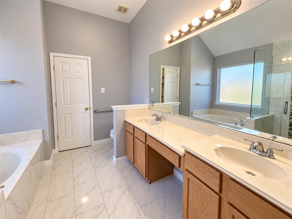 1906 Dartbrook Drive - Photo 15