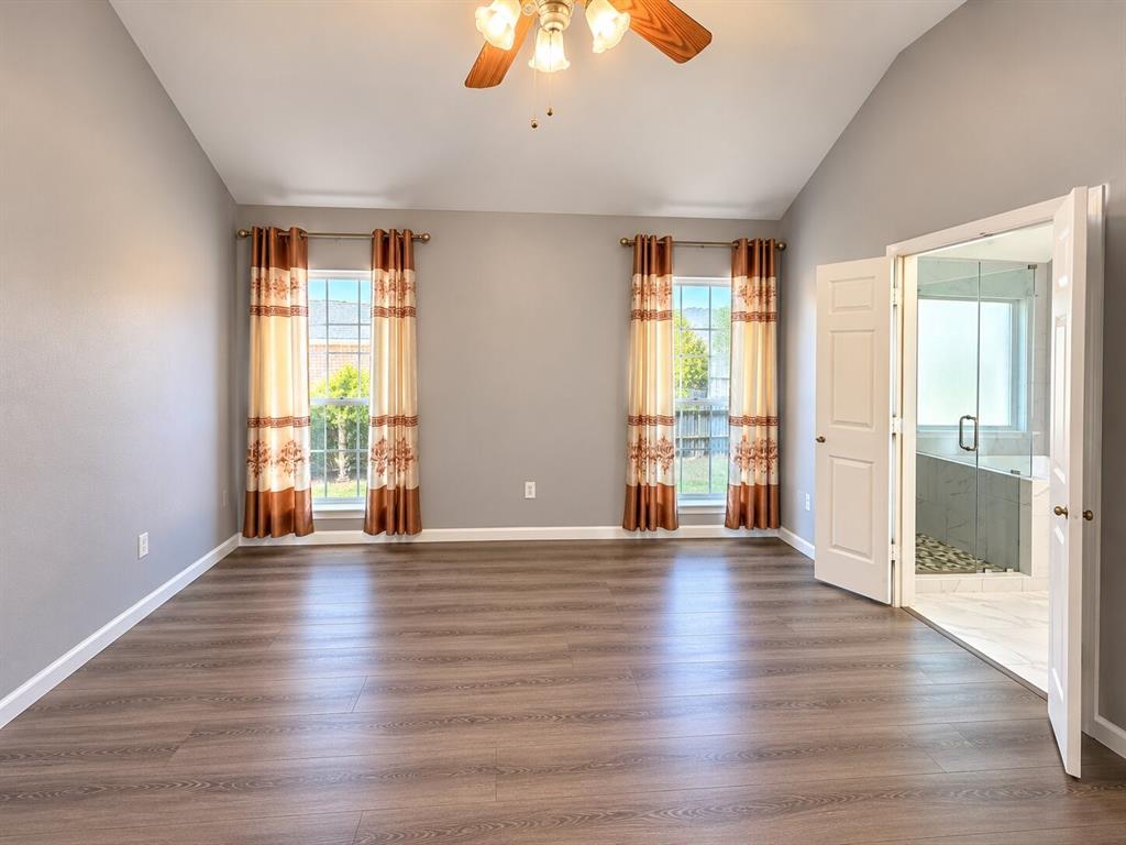 1906 Dartbrook Drive - Photo 5