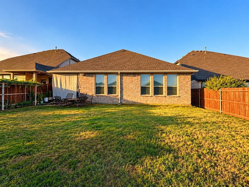 2061 St Andrews Way - Photo 19