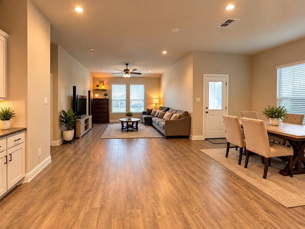 2061 St Andrews Way - Photo 7