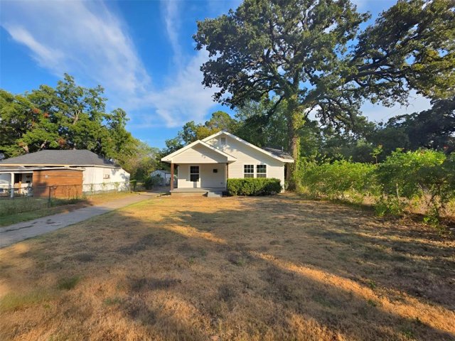 2914 Carpenter Avenue