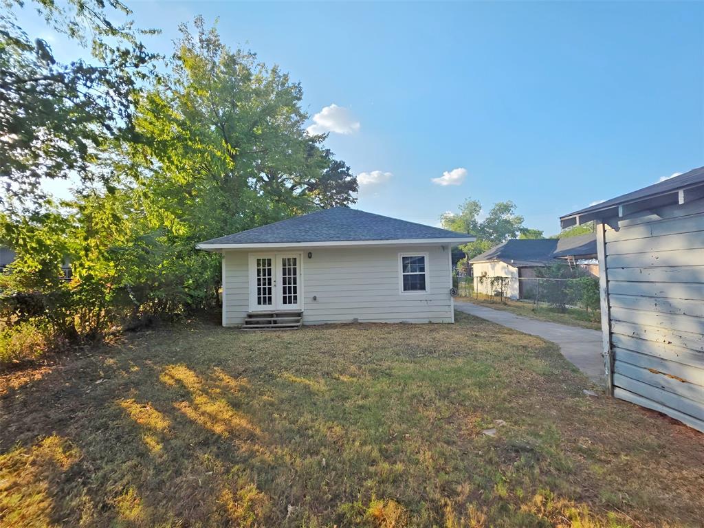 2914 Carpenter Avenue - Photo 24