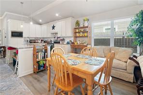 422 Travis Drive - Photo 10
