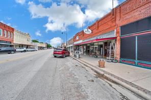 421 Main Street - Photo 4